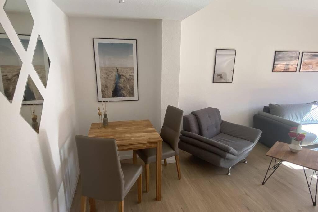 Schone&Moderne 2Zkb Wohnung Am Homburg Saarbrucken Eksteriør billede